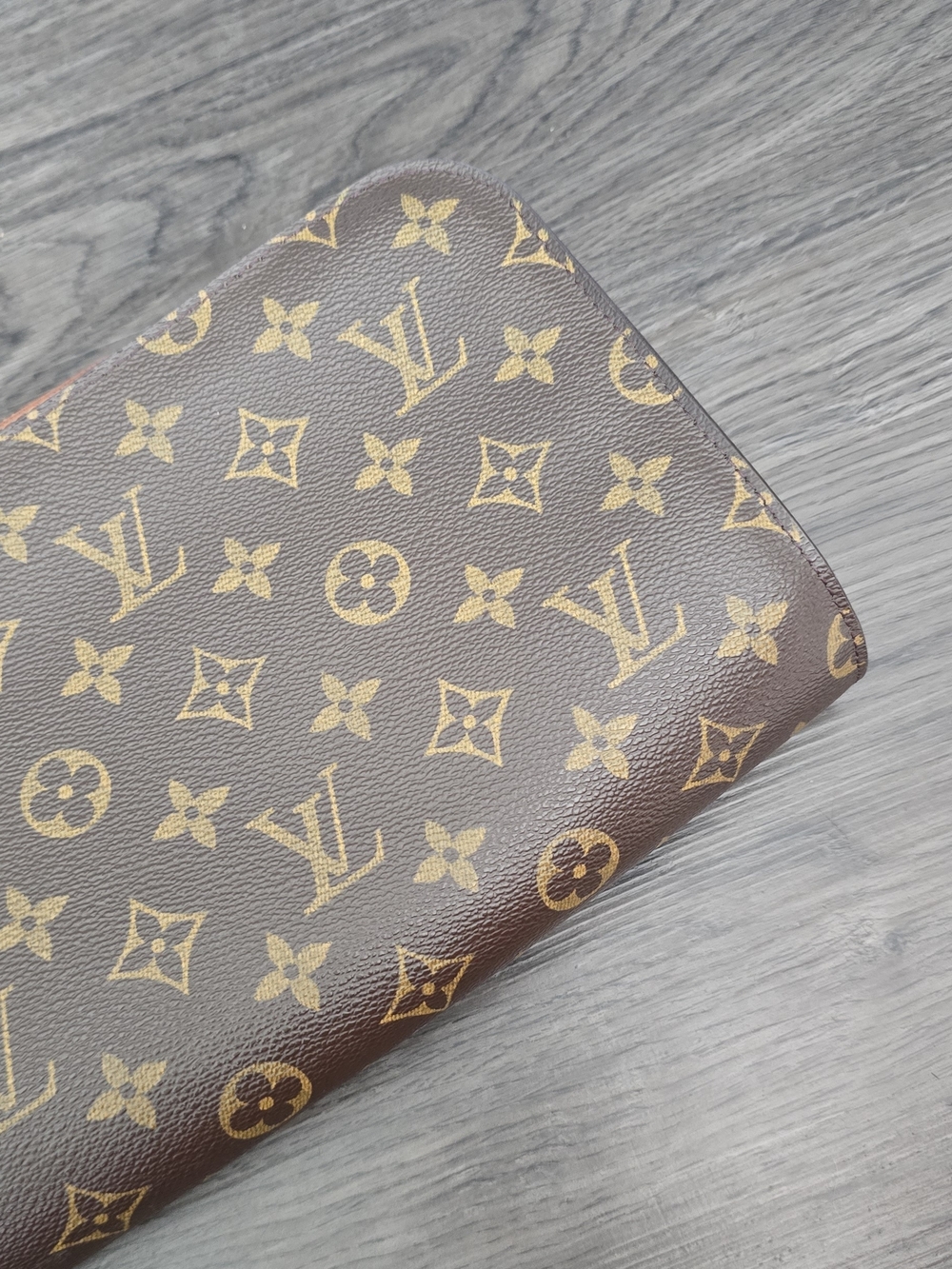 Louis Vuitton Brown and Gold Monogram Wristlet Pouch - Picture 10 of 14